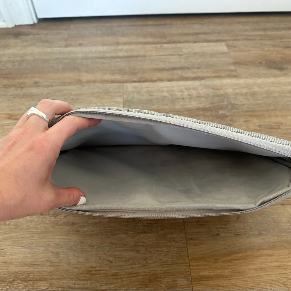 Gray Minimalist Laptop Sleeve